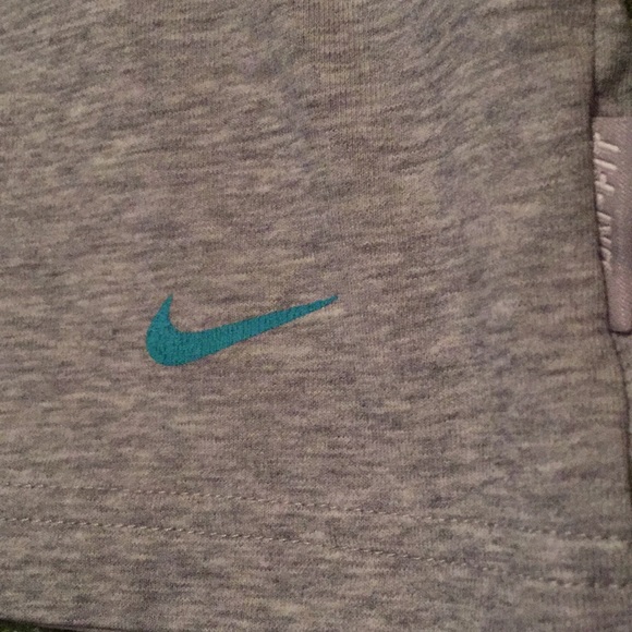 Nike dri fit cotton tee - Picture 2 of 3
